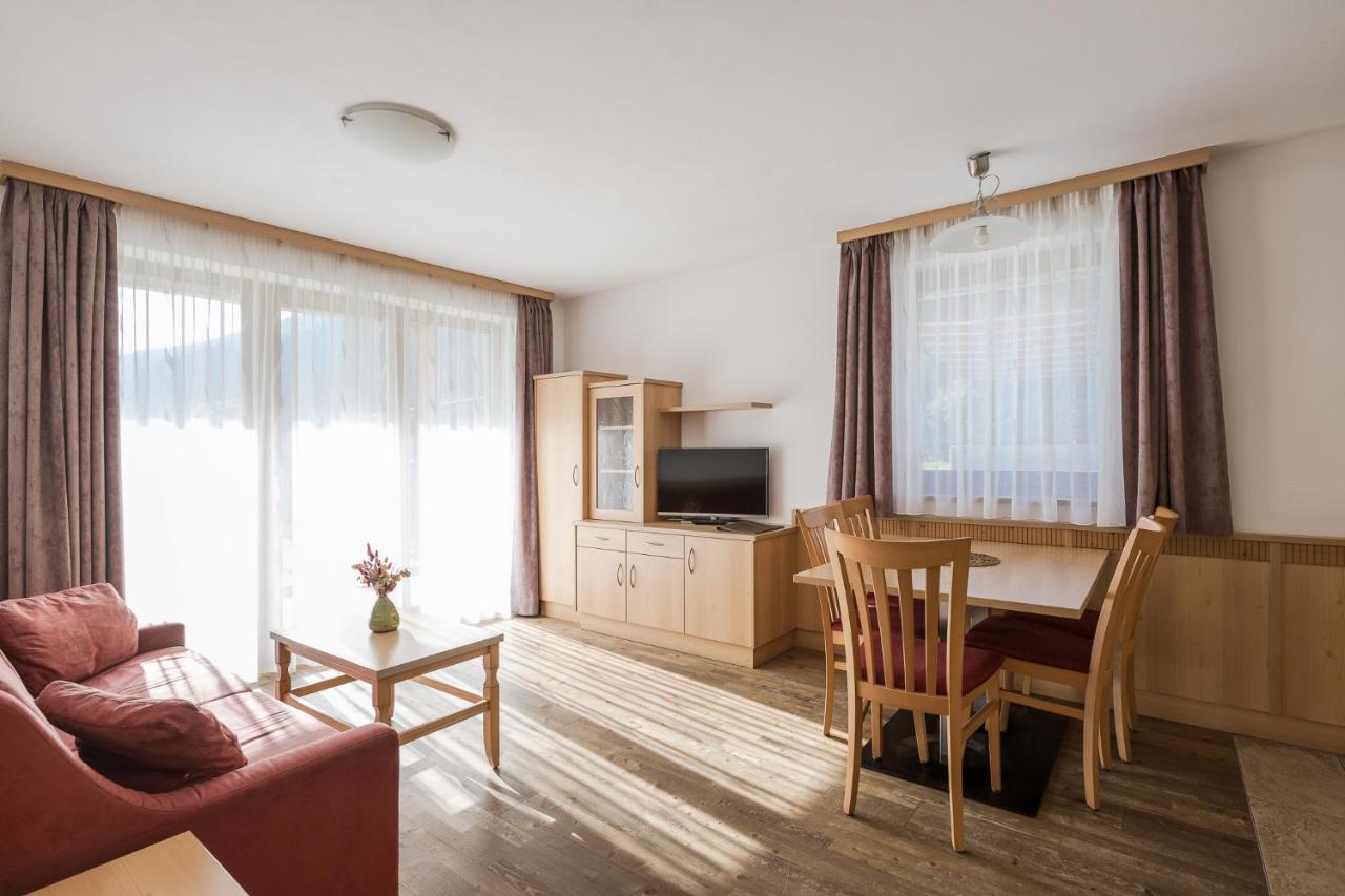 Residence Reisenschuh Випитено Екстериор снимка