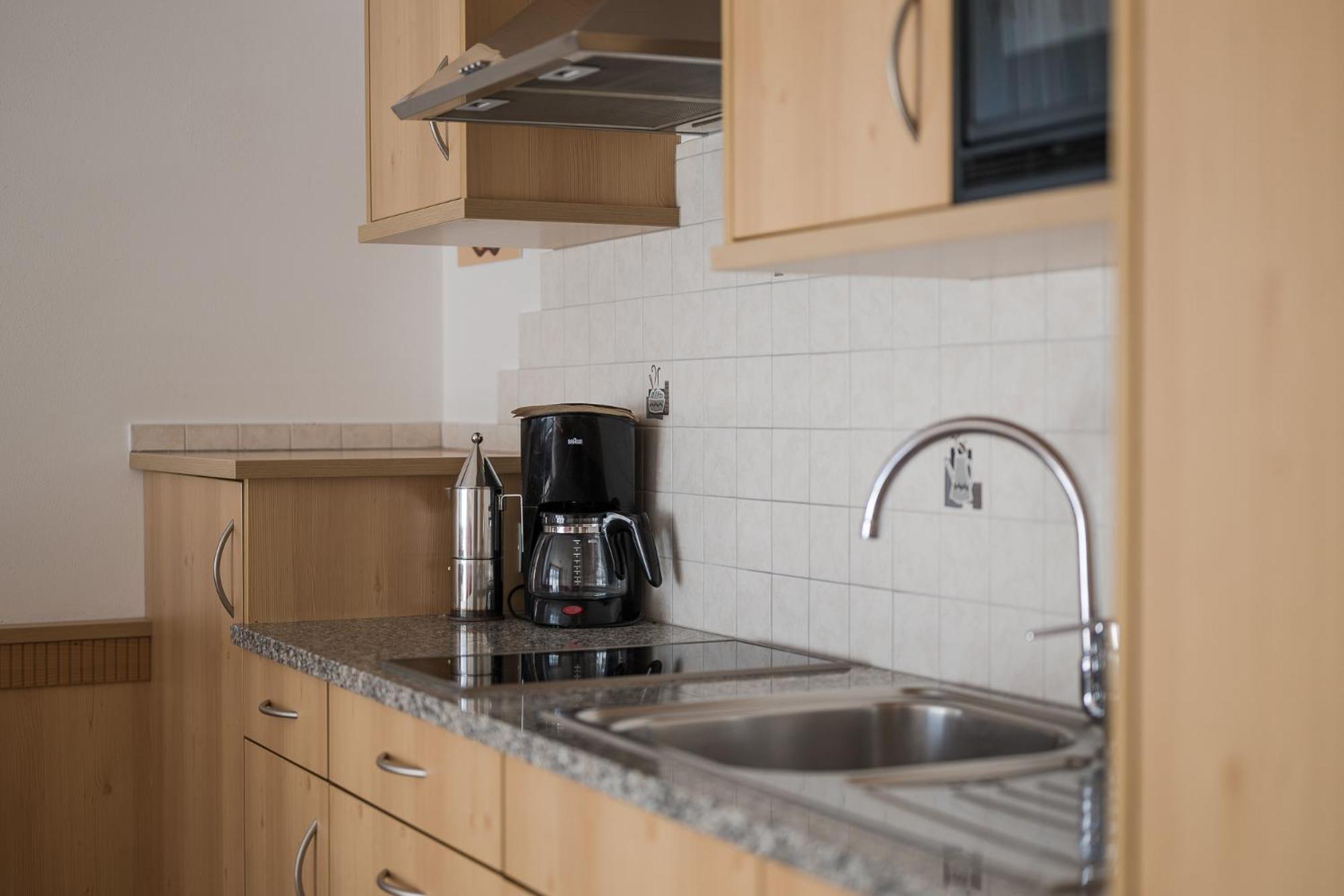 Residence Reisenschuh Випитено Екстериор снимка